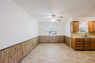 409 Crestwood Dr, Eastland, TX 76448 - Photo 11