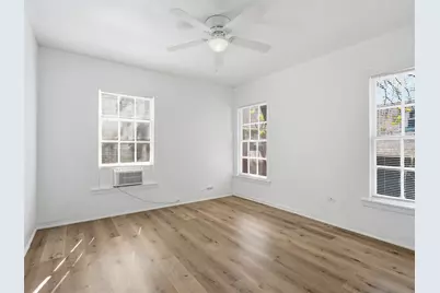 425 Marshalldell Avenue, Dallas, TX 75211 - Photo 11
