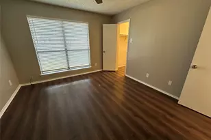 2119 Park Willow Ln, Arlington, TX 76011 - Photo 11