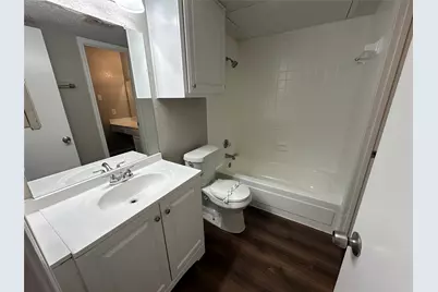 2119 Park Willow Lane #B, Arlington, TX 76011 - Photo 9