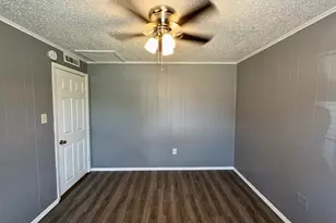 1601 Voirin Rd, Irving, TX 75061 - Photo 17
