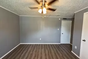 1601 Voirin Rd, Irving, TX 75061 - Photo 9