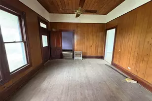 104 E N St, Hico, TX 76457 - Photo 17