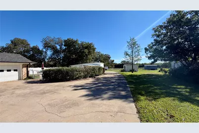 635 Fm-2815 Road, Bonham, TX 75418 - Photo 9