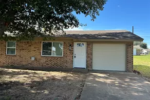 1811 Pelican W, Pelican Bay, TX 76020 - Photo 3