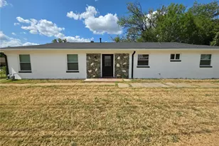 800 Gettysburg Pl, Bedford, TX 76022 - Photo 1