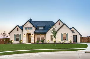 101 Grey Wolf Ct, Godley, TX 76044 - Photo 1