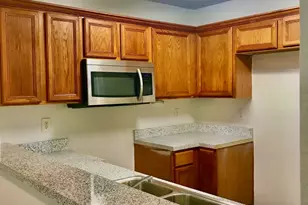 3936 Scarsdale Ln, Dallas, TX 75227 - Photo 3