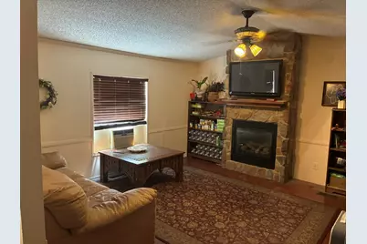 102 S Houston Street, Millsap, TX 76066 - Photo 3