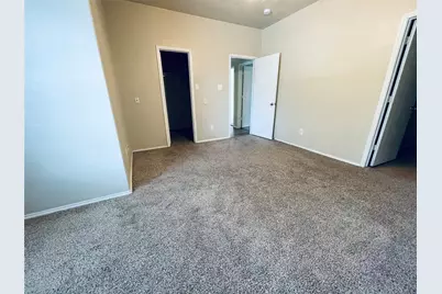 7561 Lazy Spur Boulevard, Fort Worth, TX 76131 - Photo 9
