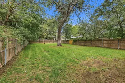 111 W Heron Street, Denison, TX 75021 - Photo 23