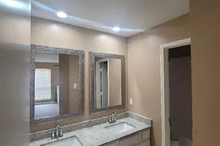 2418 Sherry St, Arlington, TX 76014 - Photo 9