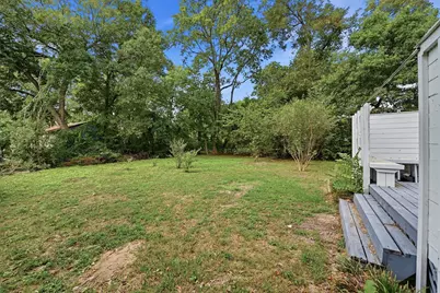 714 E 9th Street, Bonham, TX 75418 - Photo 27