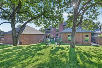 204 Castle Hill Drive, Burleson, TX 76028 - Photo 39