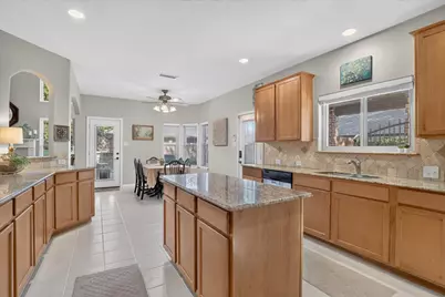 204 Castle Hill Drive, Burleson, TX 76028 - Photo 9