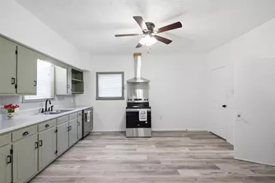 476 E Church Street, Bluff Dale, TX 76433 - Photo 13
