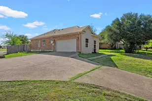 10100 Seville Ct, Waco, TX 76708 - Photo 25