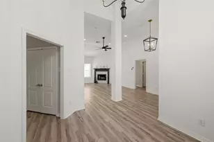10100 Seville Ct, Waco, TX 76708 - Photo 13