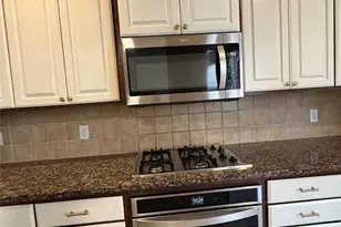 2525 Champagne Dr, Irving, TX 75038 - Photo 3