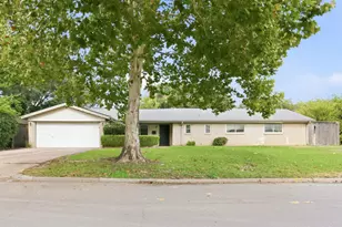 1725 Weathered St, Irving, TX 75062 - Photo 1