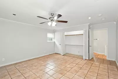 1725 Weathered Street, Irving, TX 75062 - Photo 9