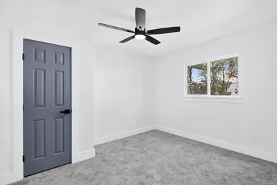 815 E Robert Street, Fort Worth, TX 76104 - Photo 19