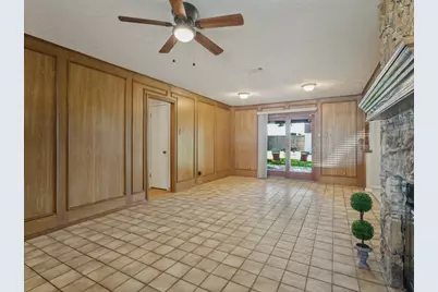 2912 Linden Lea, Irving, TX 75061 - Photo 5