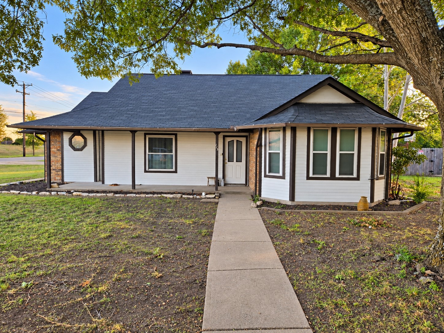 113 Dove Ave, Red Oak, TX 75154 - MLS 21416205 - Coldwell Banker