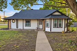 113 Dove Ave, Red Oak, TX 75154 - Photo 1