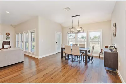 1610 N Mason Street, Bowie, TX 76230 - Photo 5