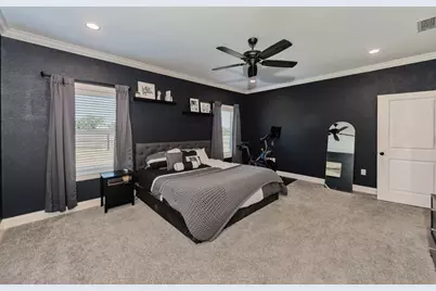 1610 N Mason Street, Bowie, TX 76230 - Photo 11