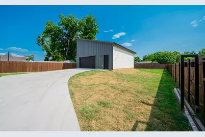 5900 Bertha Lane, Haltom City, TX 76117 - Photo 25