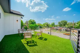 5900 Bertha Ln, Haltom City, TX 76117 - Photo 19