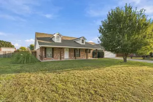 107 Ashley St, Alvord, TX 76225 - Photo 1