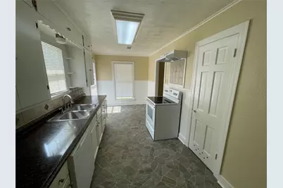 1033 N Lockhart Street, Sherman, TX 75092 - Photo 5
