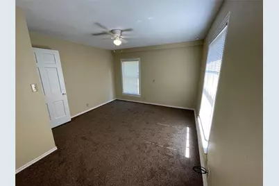 1033 N Lockhart Street, Sherman, TX 75092 - Photo 9