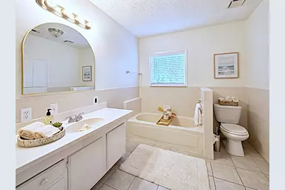610 Colonial Drive, Garland, TX 75043 - Photo 21