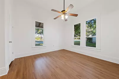 307 Avenue D, Clifton, TX 76634 - Photo 21