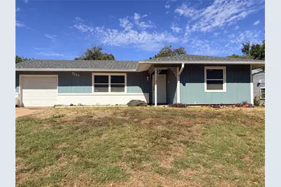 2119 Greenway Street, Arlington, TX 76010 - Photo 1