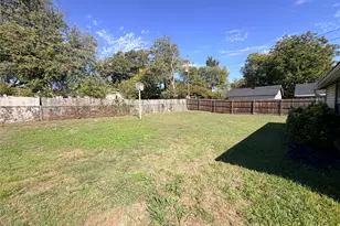 2119 Greenway St, Arlington, TX 76010 - Photo 17