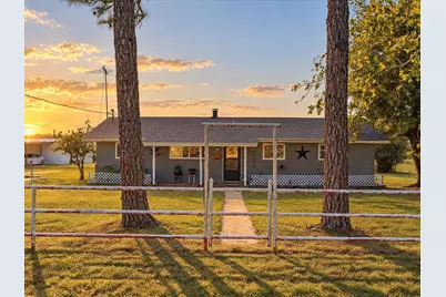 2220 Well Service Road, Bowie, TX 76230 - Photo 1