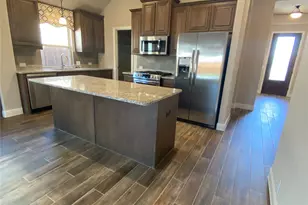 313 Richard St, Burleson, TX 76028 - Photo 23