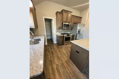313 Richard Street, Burleson, TX 76028 - Photo 3