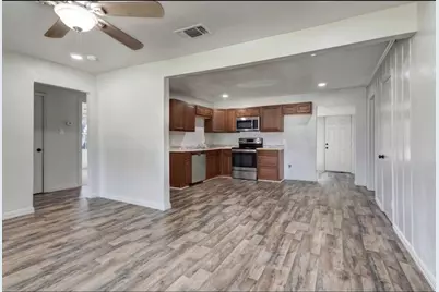 8521 Pemberton Court, White Settlement, TX 76108 - Photo 5