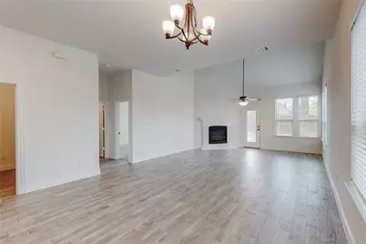 10801 Hamblin Trail, McKinney, TX 75071 - Photo 5