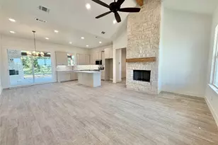 1001 Sarbrina Ct, Weatherford, TX 76085 - Photo 11