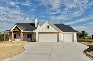 1001 Sarbrina Ct, Weatherford, TX 76085 - Photo 7