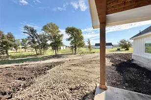 1001 Sarbrina Ct, Weatherford, TX 76085 - Photo 39