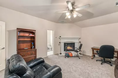 5767 Skinner Way, Grand Prairie, TX 75052 - Photo 29