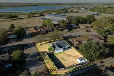 4700 Harbor Road, Wichita Falls, TX 76310 - Photo 1